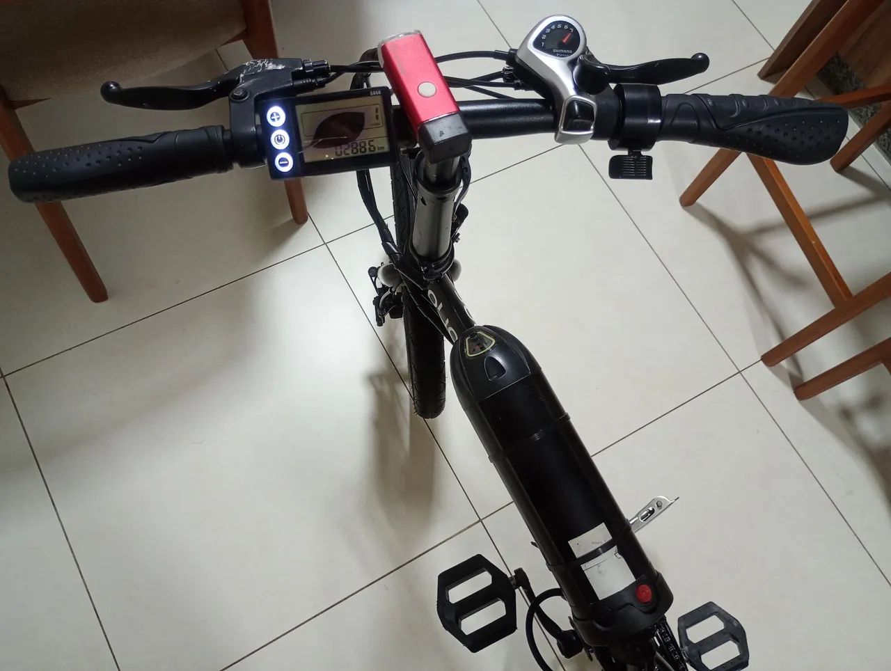 Bicicleta elétrica dobrável 