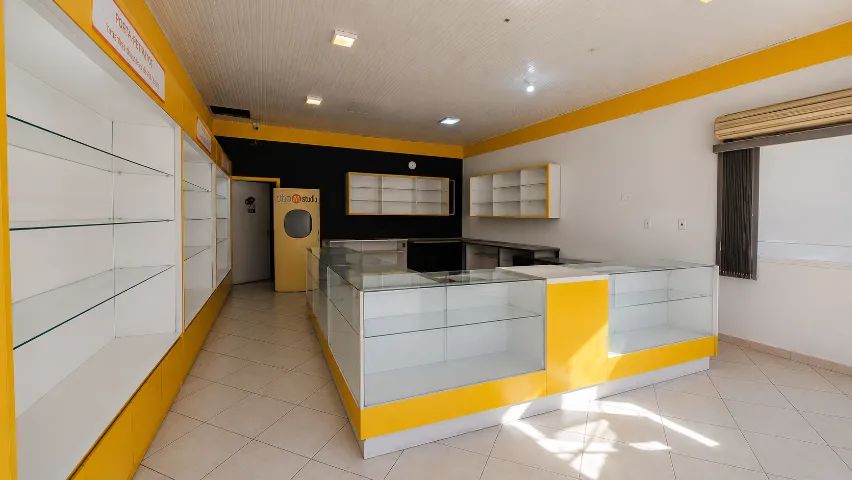 Vendo ponto comercial completo na Nova Rússia 