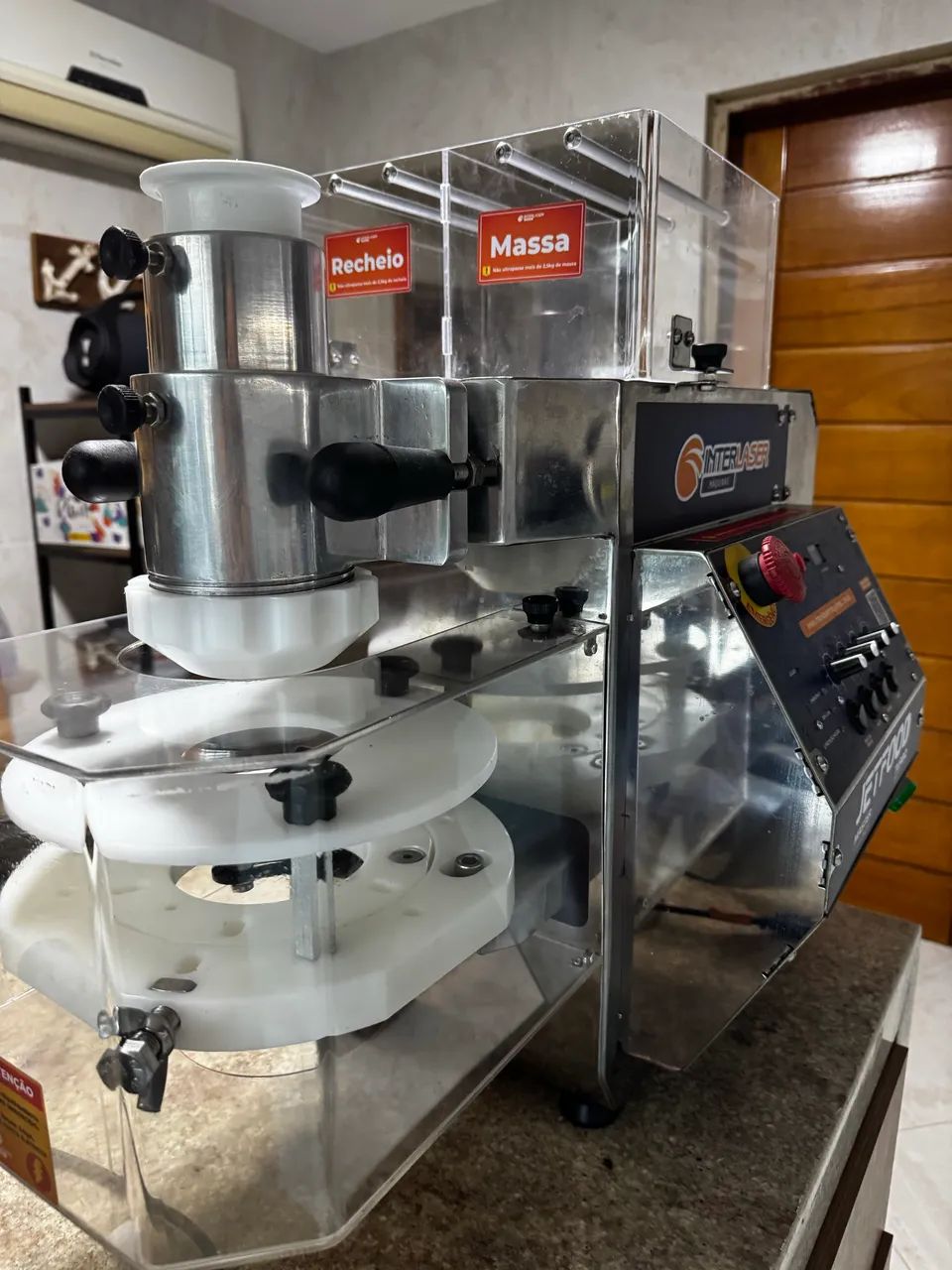MÁQUINA DE SALGADOS, NHOQUE, DOCES E CHURROS  - Foto 2