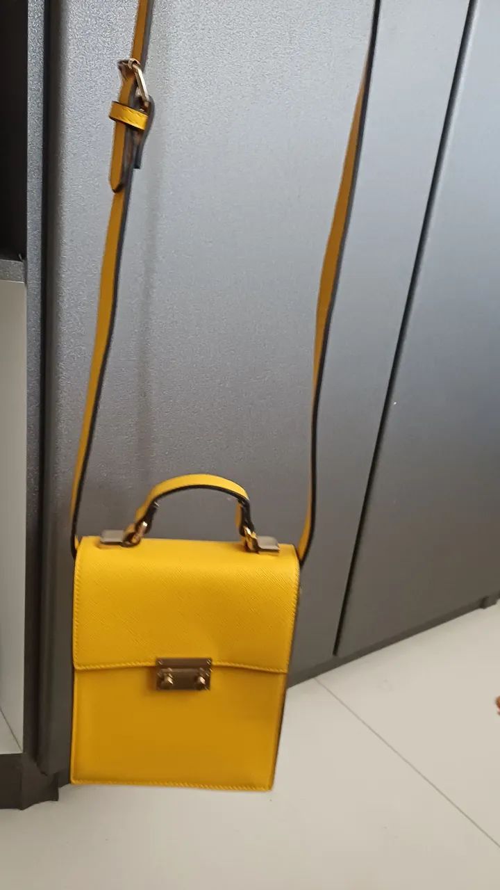 Bolsa amarela da Zara - Foto 3