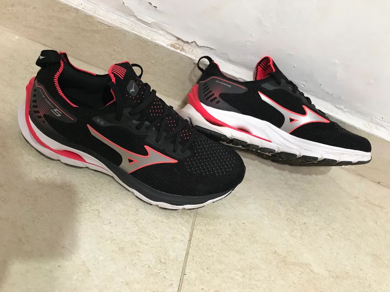 Mizuno - Foto 3