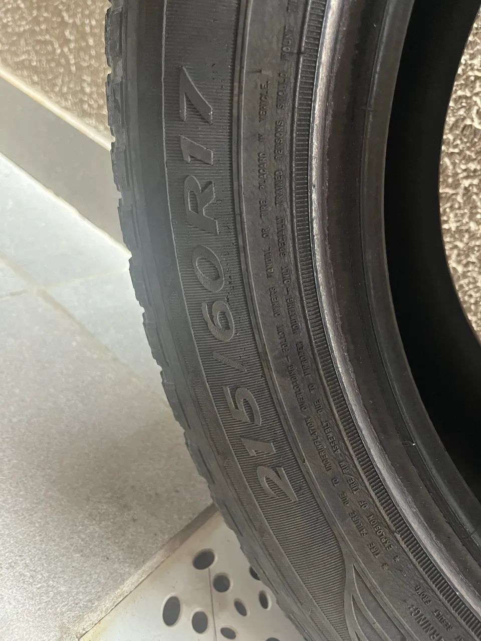 02 pneus 215/60/17 - Foto 3