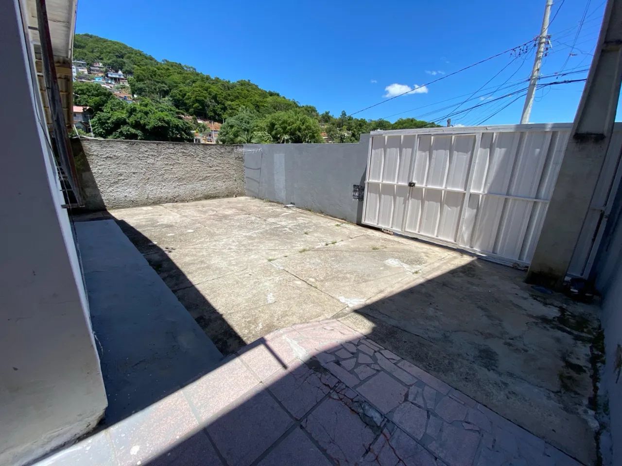 3 kitnets + terreno livre para construção (505m2)