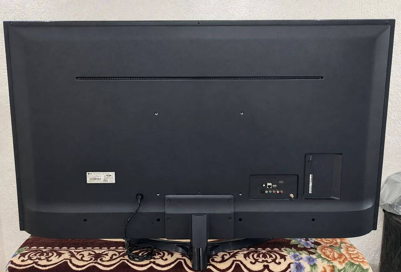 Smart TV LG 60" 4K UHD - Foto 5