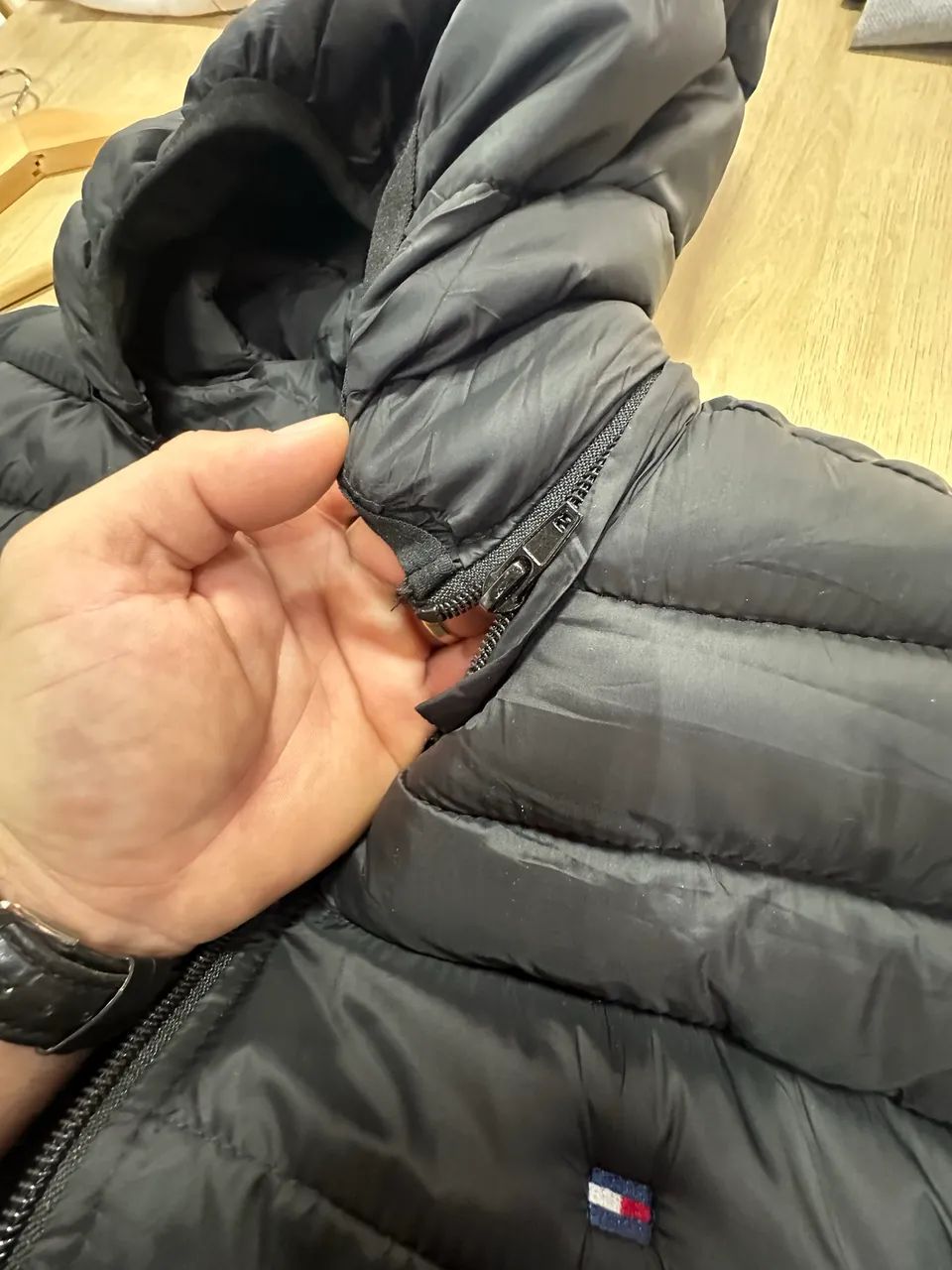 Jaqueta Puffer Tommy Hilfiger - Foto 4