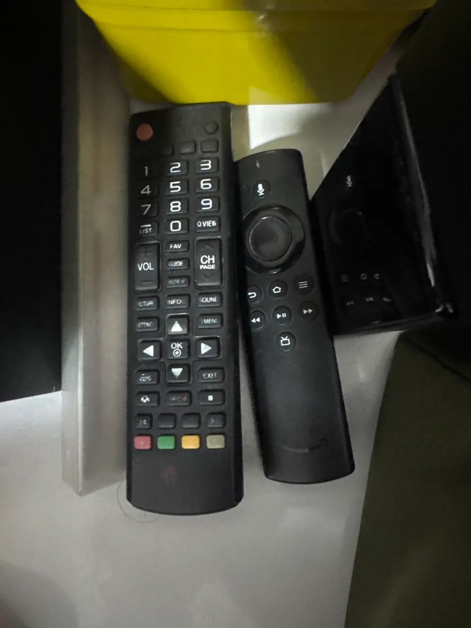 Televisão LG em perfeitas condições acompanha fire Stick da Amazon - Foto 4