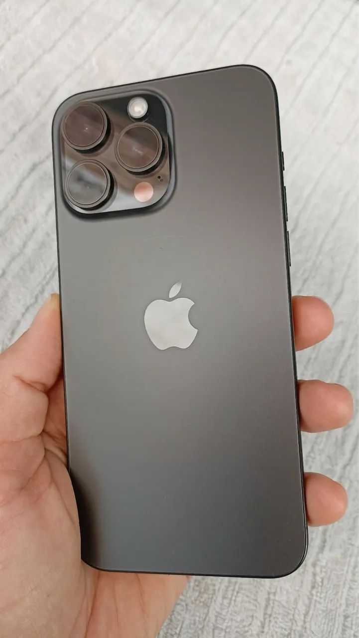 iPhone 15 Pro Max 512 GB