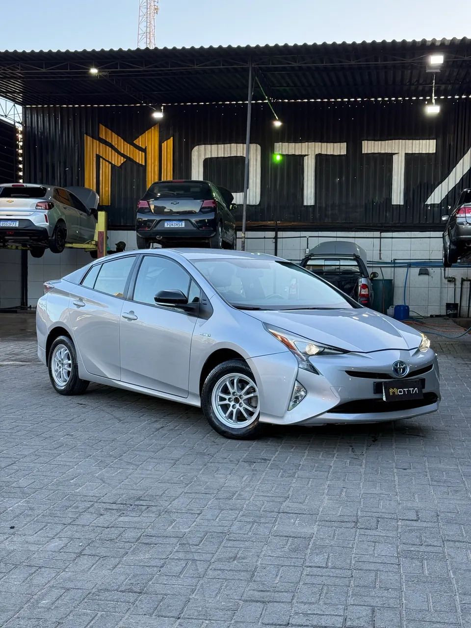 Toyota Prius 2016