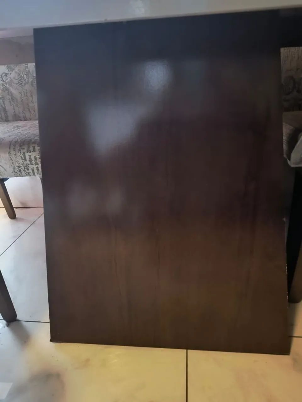 Vendo mesa com cadeiras - Foto 3