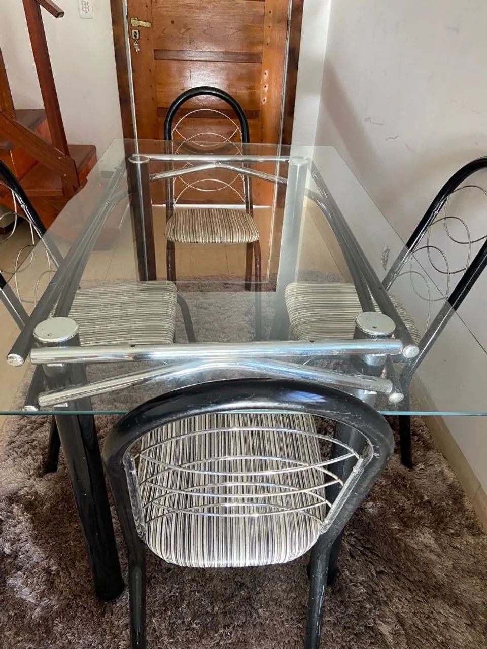 MESA JANTAR + 4 CADEIRAS - FAÇO ENTREGA. - Foto 4