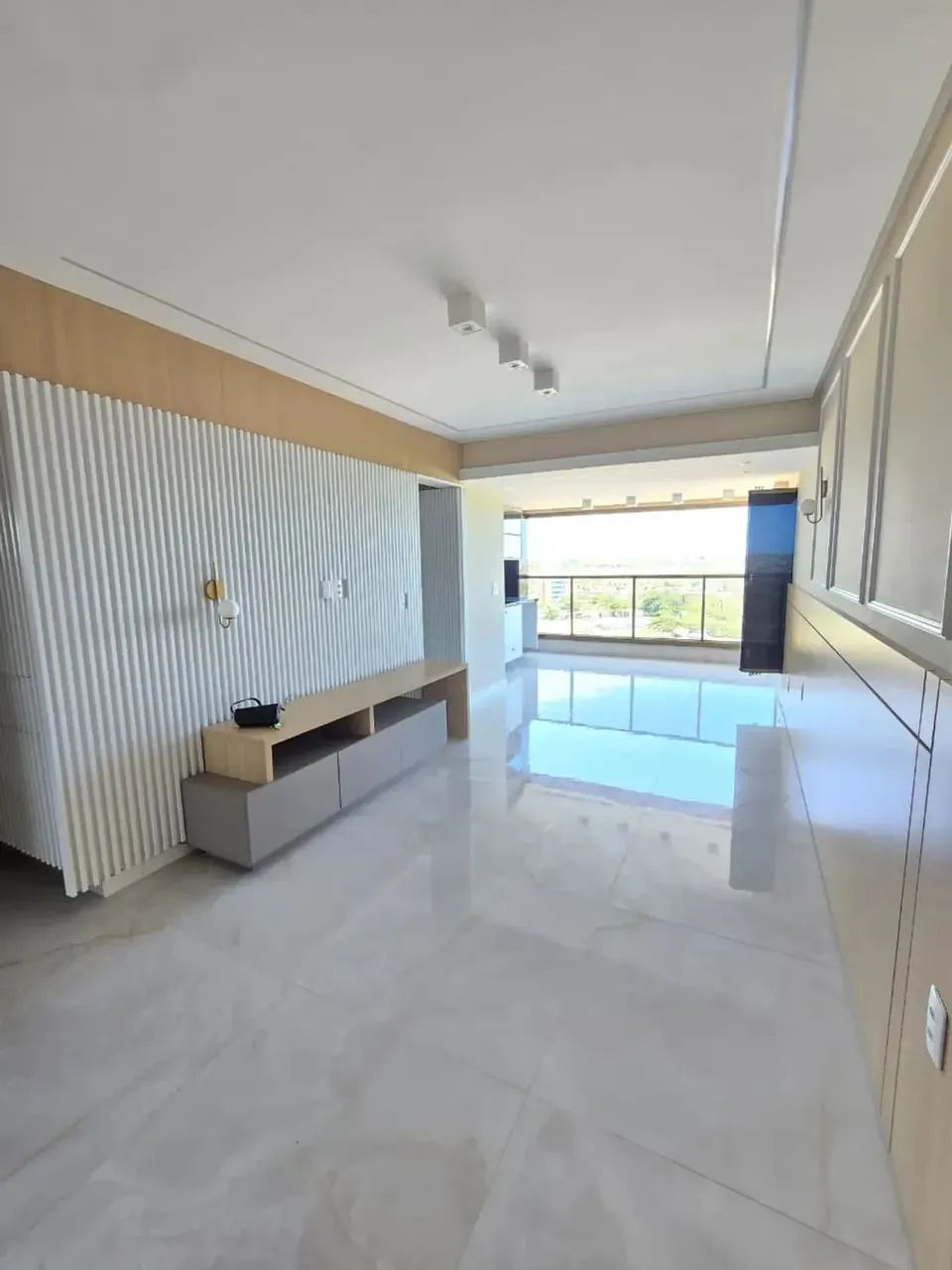 Apartamento a venda em Jaguaribe com 2 quartos nascente e vista mar no Jaguah - Foto 4