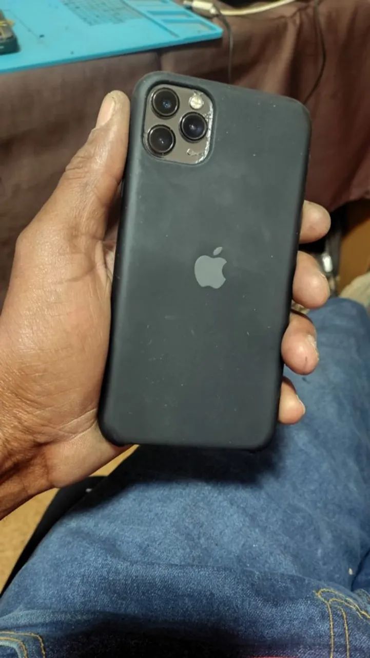 Vendo iPhone 11 pro Max  - Foto 2