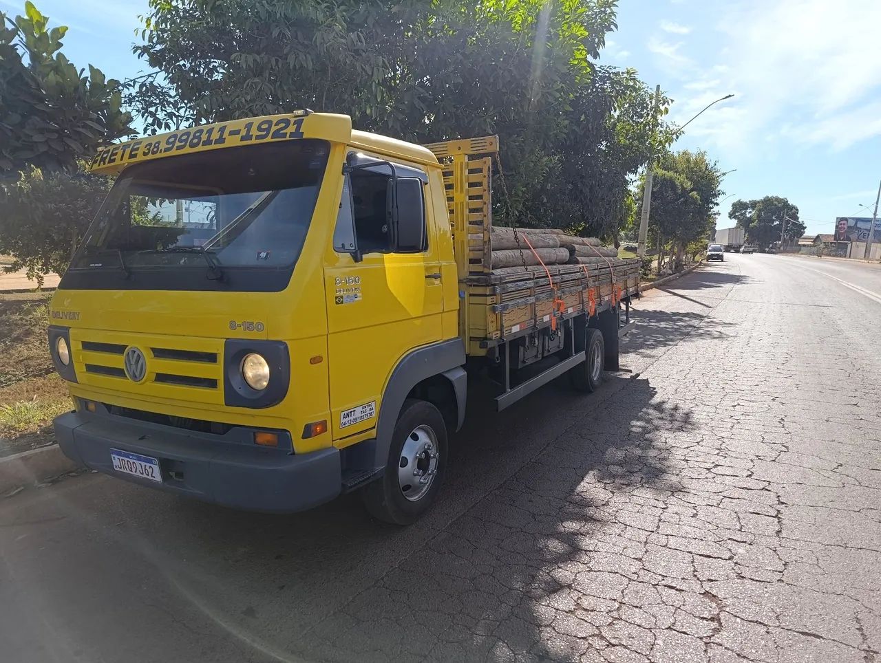 Caminhão delivery 8-150 - Foto 2