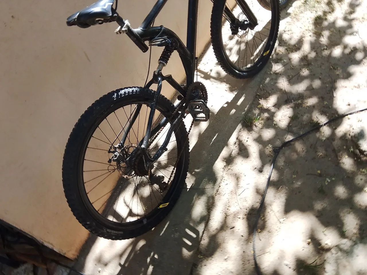 bicicleta de trilha resistente - Foto 4
