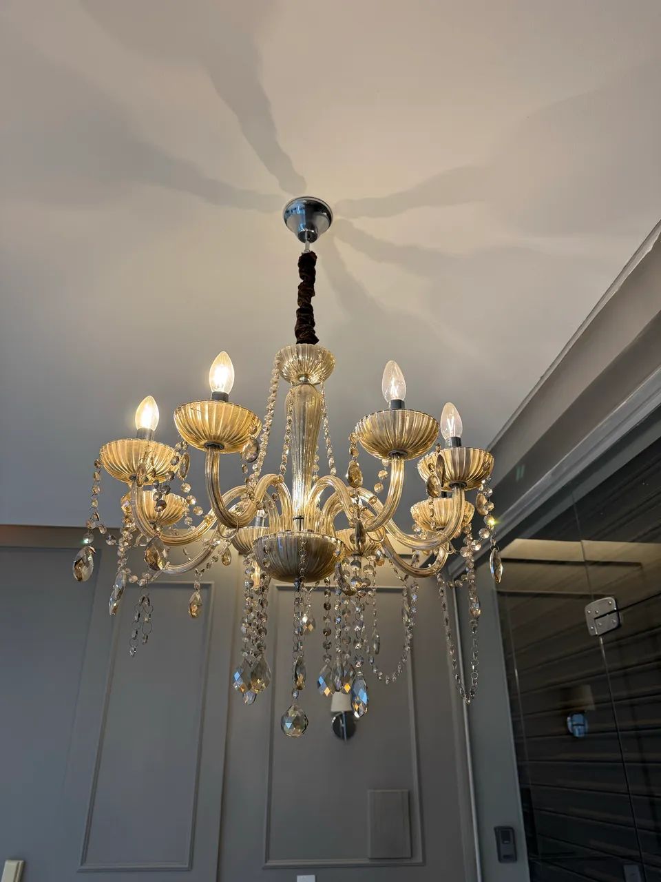 Lustre clássico de 8 braços - Foto 2