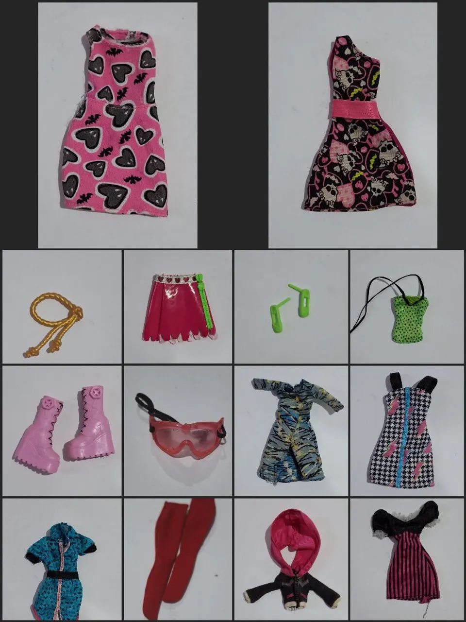 Lote de Acessórios e Roupas Monster High
