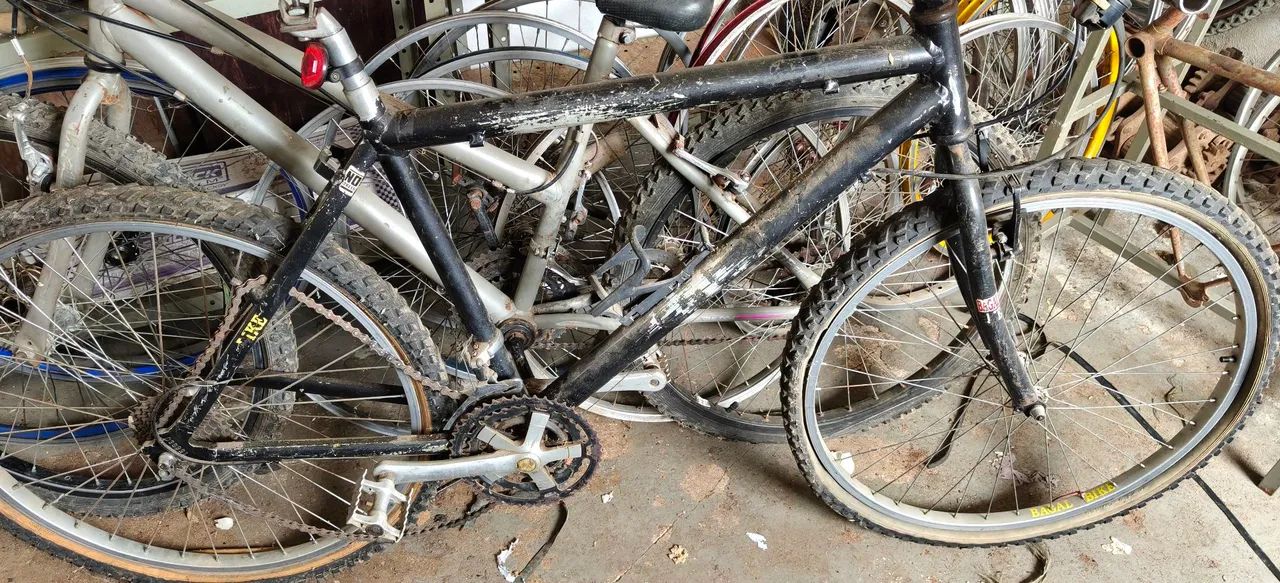 Bicicleta caloi Aluminum Pro, aro 26",  pra reforma - Foto 5