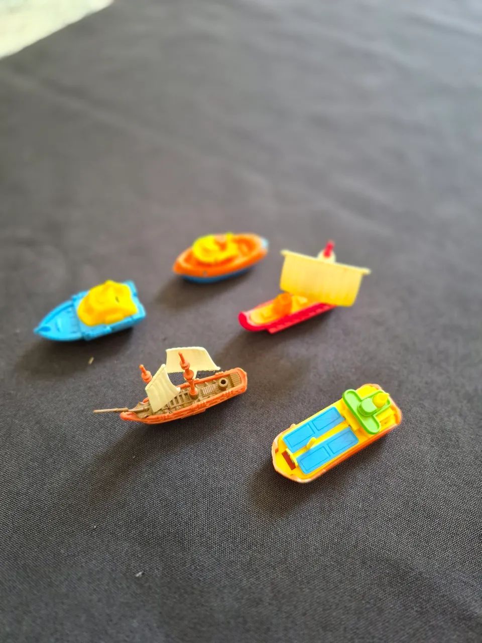 Miniaturas Kider Ovo raridade - Foto 2
