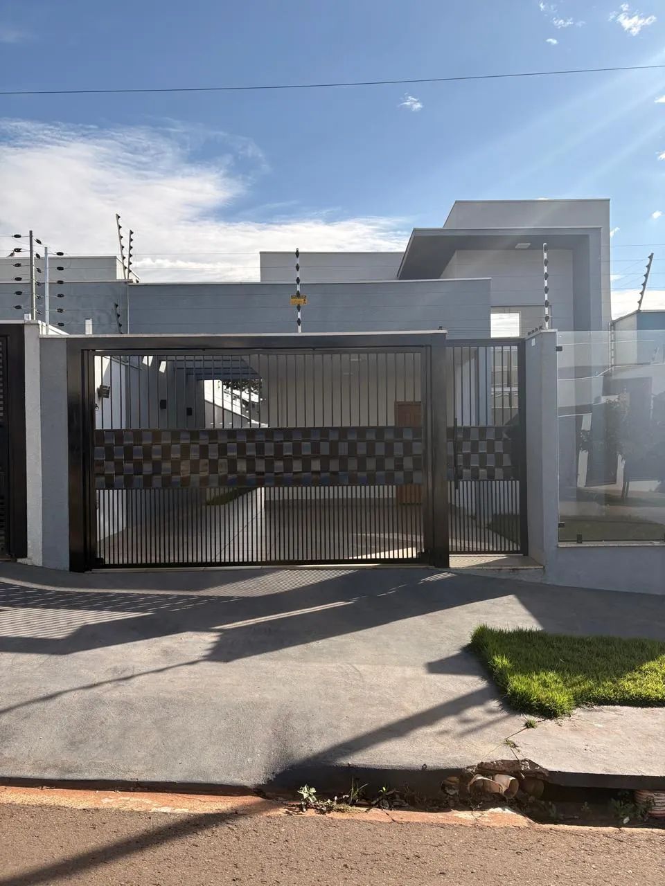 Casa para Venda com 1 suíte + 2 quartos em Maringá-Pr - Foto 2