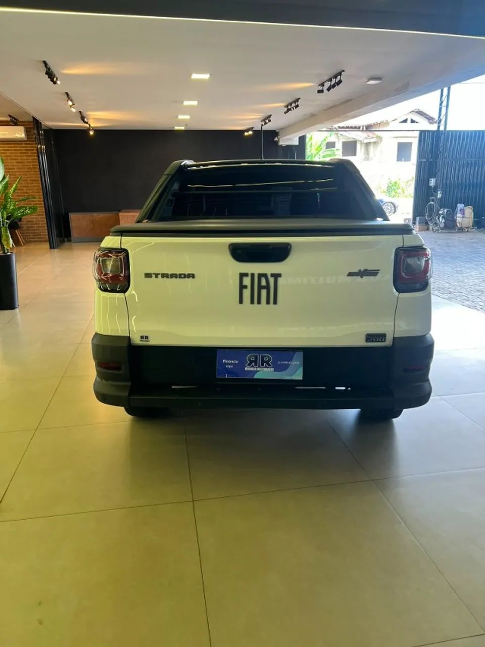 Fiat Strada Ultra 1.0 Flex Turbo CD Aut. 2024 - Foto 5