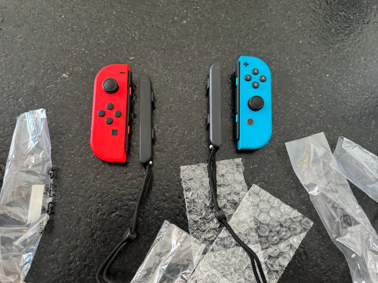 Controle Nintendo Switch Joy-Con Esquerdo e Direito - Foto 5