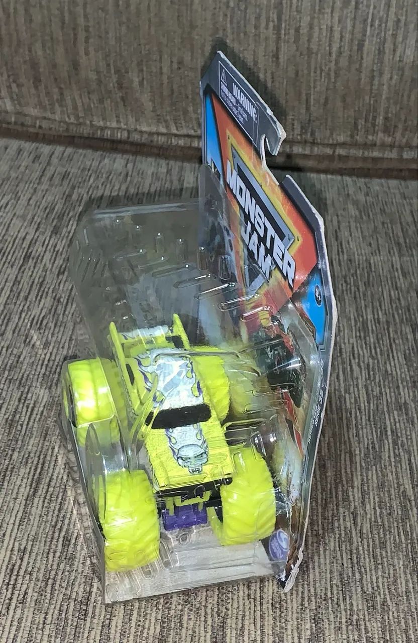 Miniatura Monster Truck Linha Monster Jam Avenger lacrado Spin Master  - Foto 2