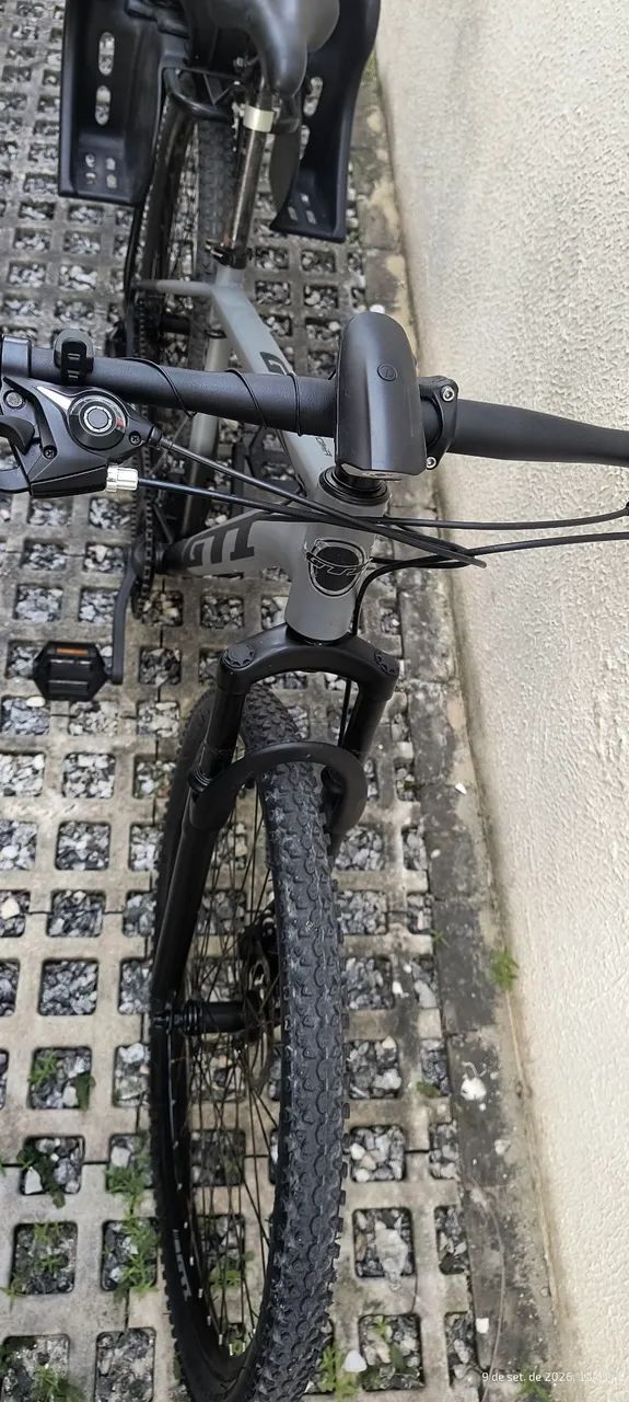 Bicicleta Aro 29 com cadeirinha infantil  - Foto 2