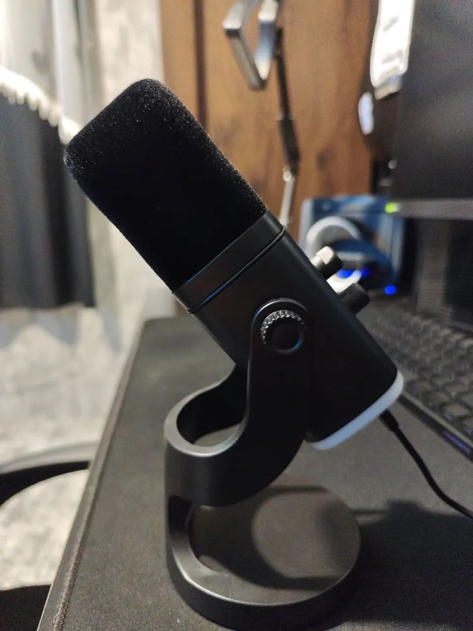 microfone USB/XLR dinâmico estilo AM8 - Foto 2