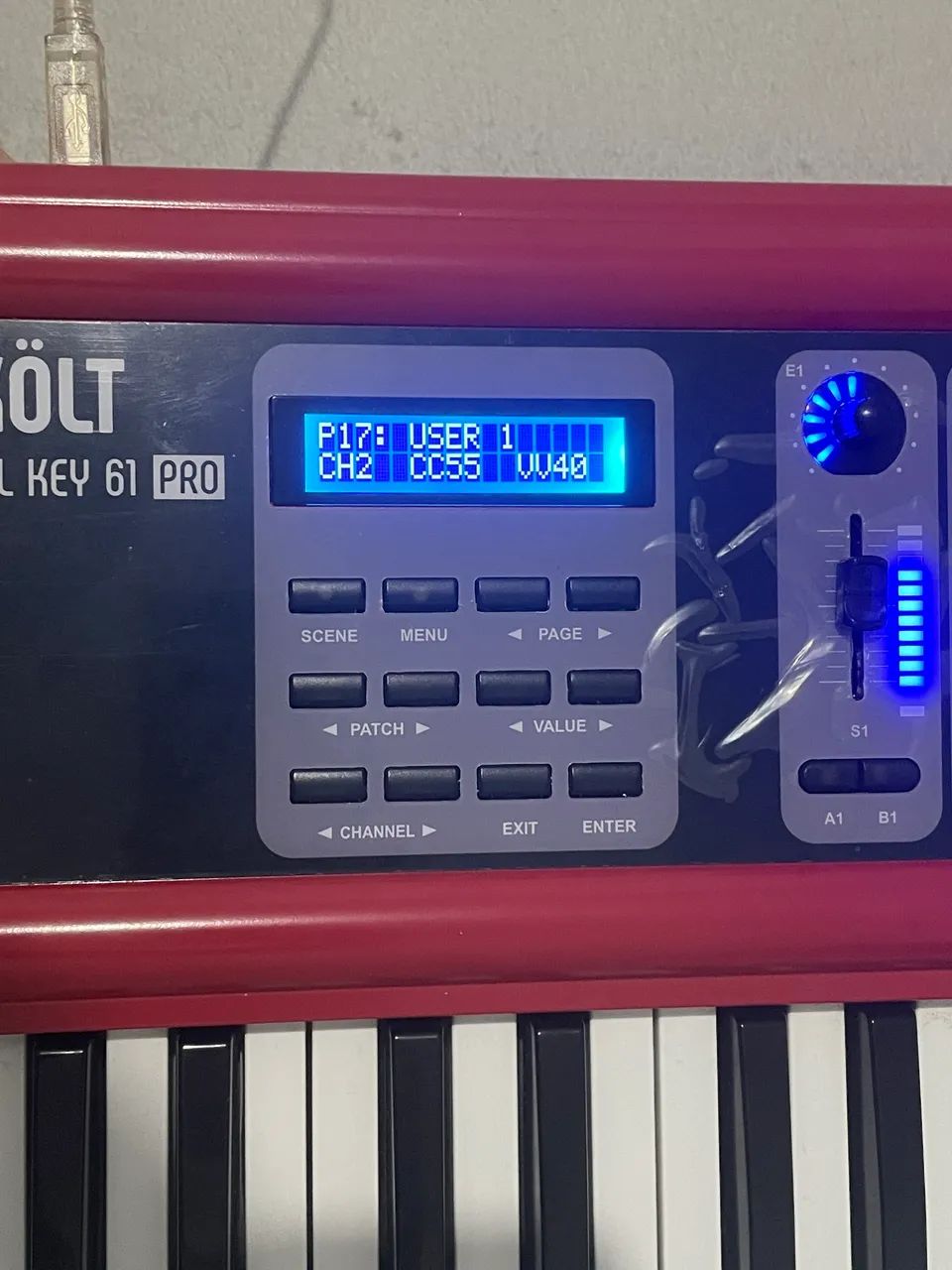 Teclado controlador Költ Kontrolkey 61 PRO - Foto 2