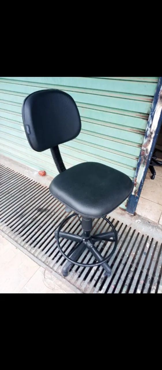 Cadeira Giratória com Elevação  - Foto 2