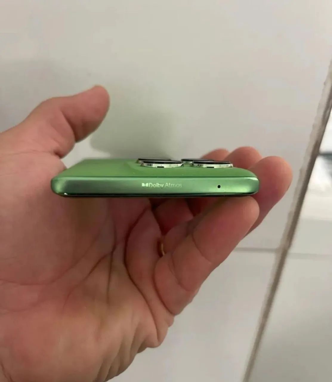 Edge 60  - Foto 2