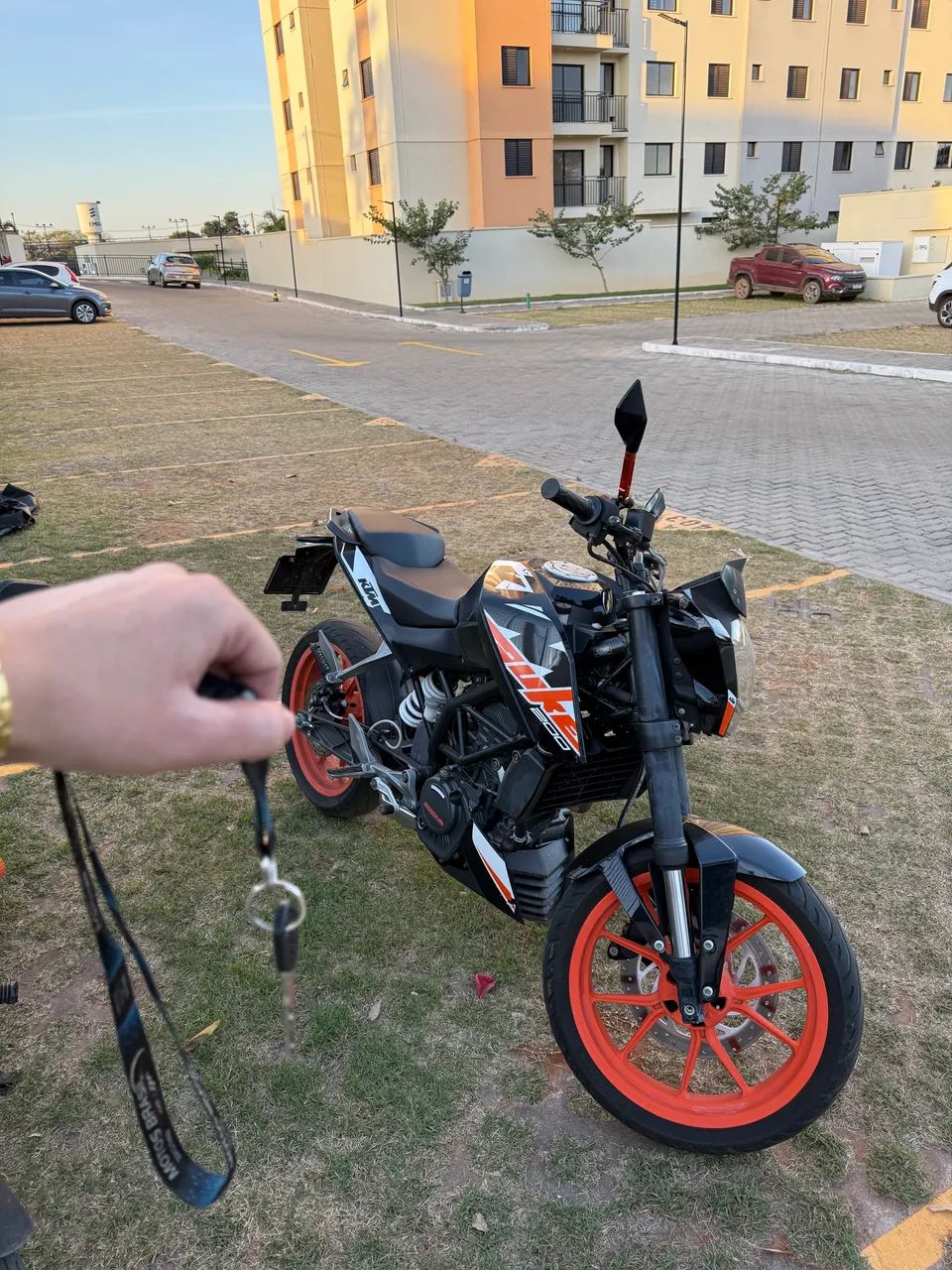 KTM DUKE 200 2018  - Foto 2