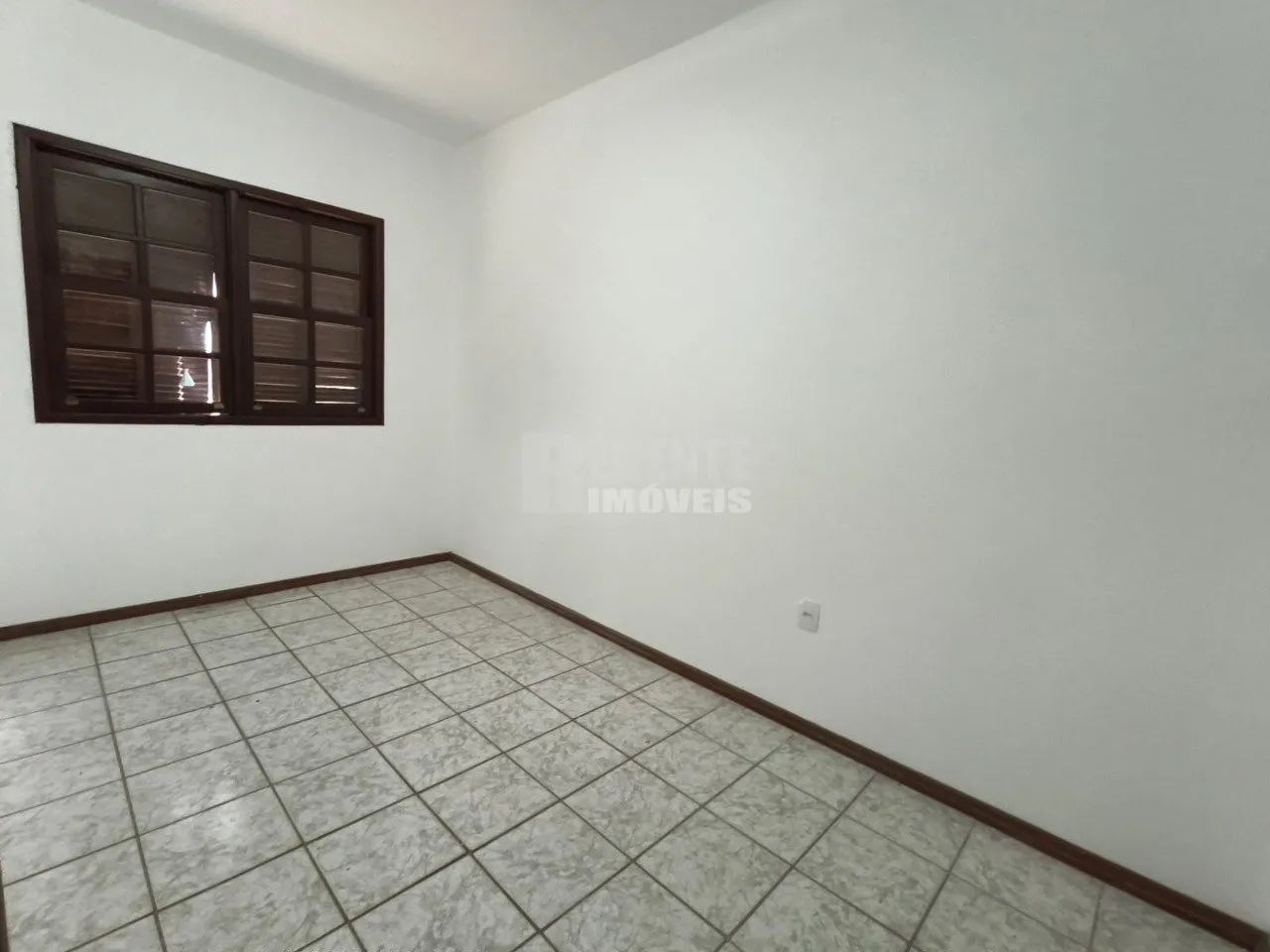 Ótima casa para locação no bairro Saco Grande! - Foto 5