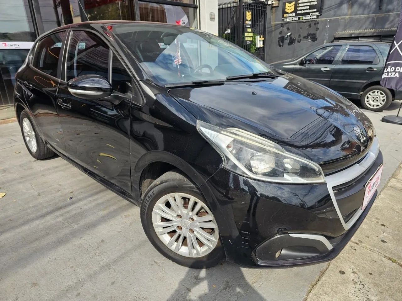 Peugeot 208 Active Pack 1.2 Flex 12V 5P Mec. 2017 - Foto 4