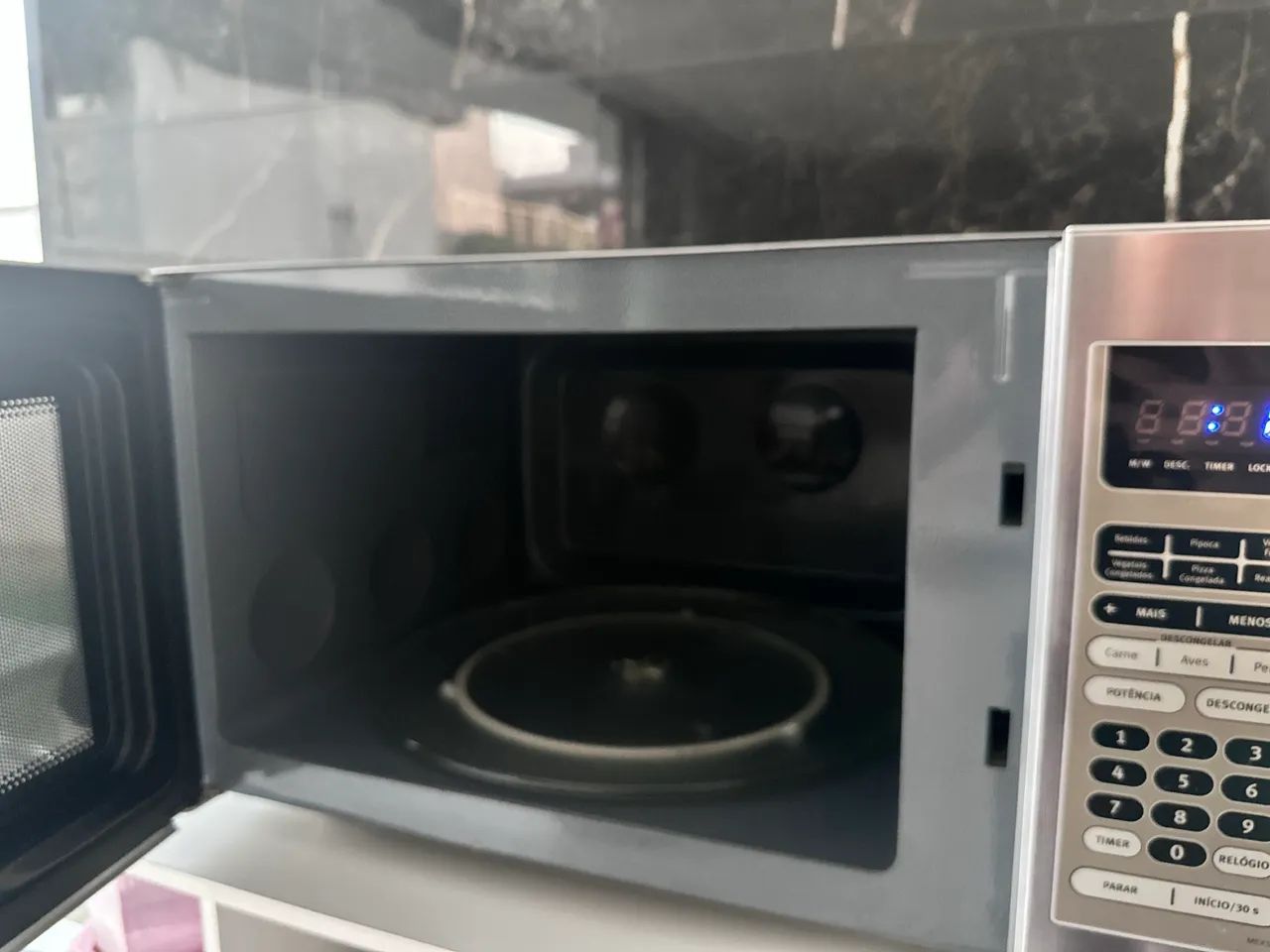 Micro-ondas Electrolux Inox - Foto 2
