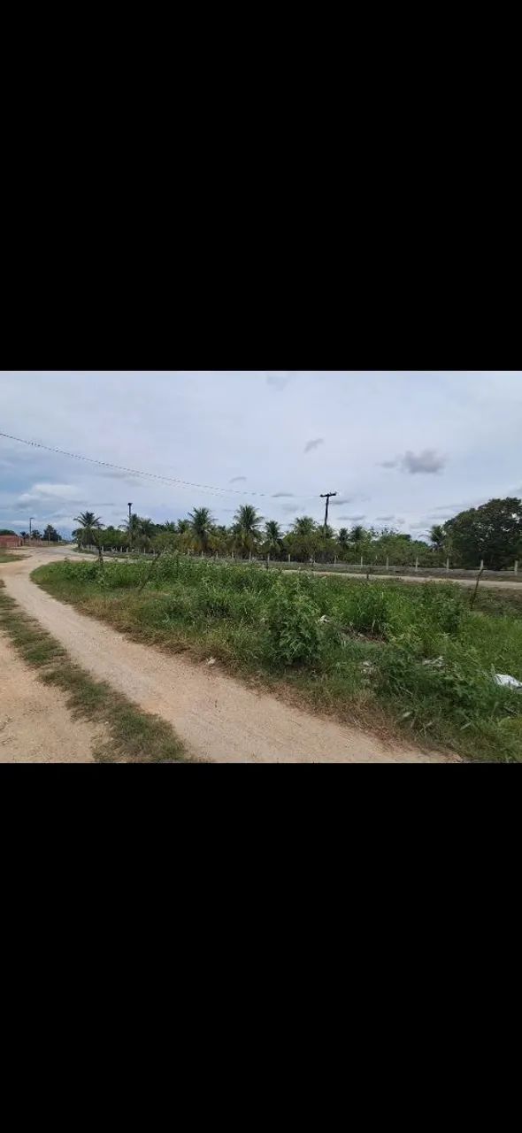 Terreno na beira da pista