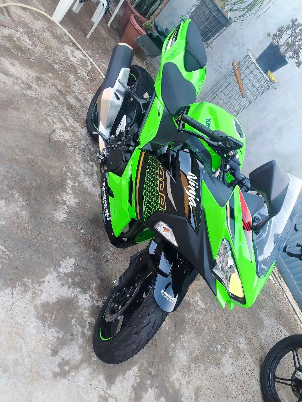 Kawasaki ninja 400 impecável - Foto 2