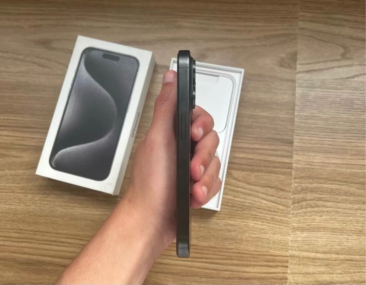 iPhone 15 pro 128GB - Foto 4