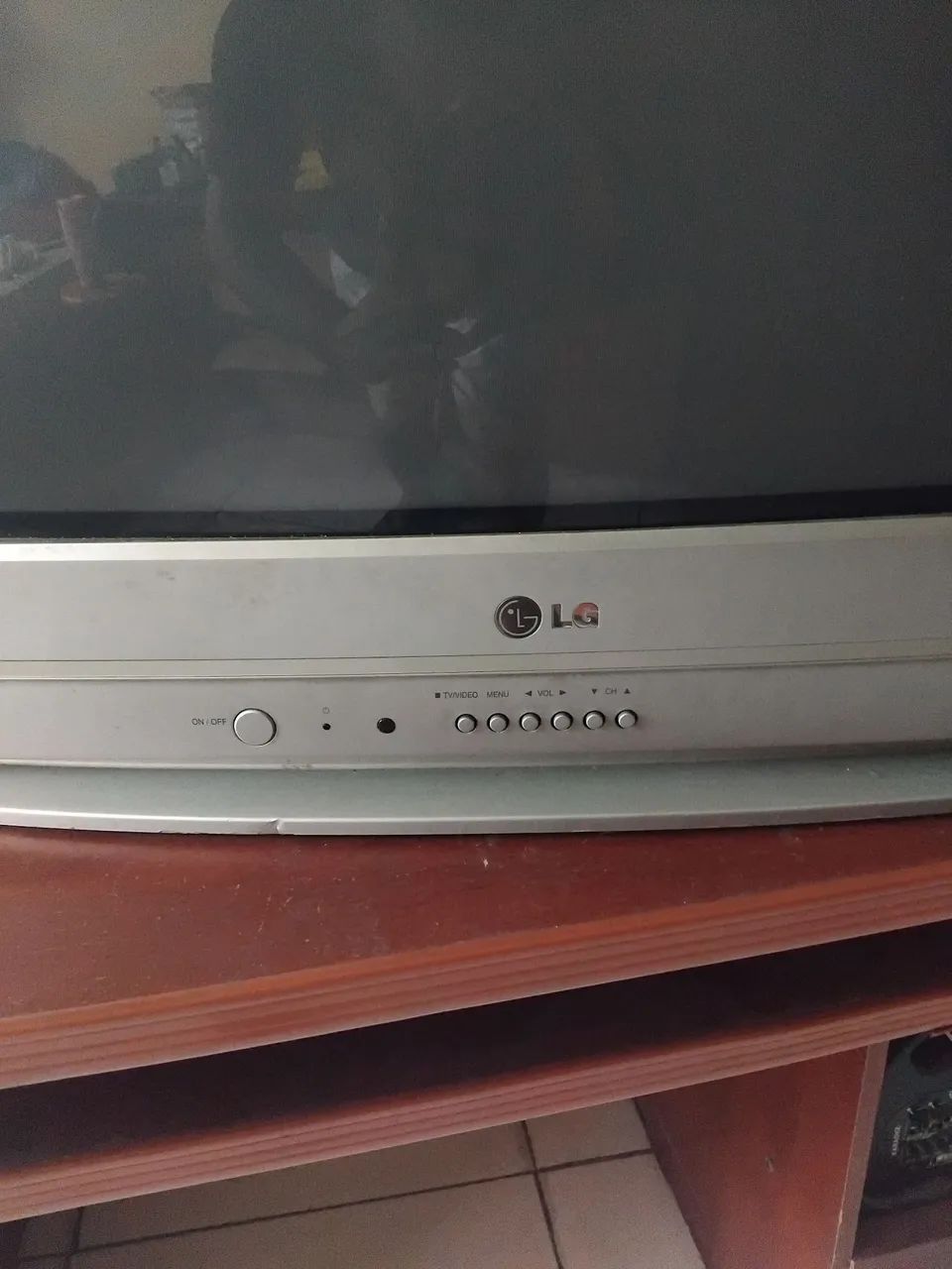 TV LG tubo