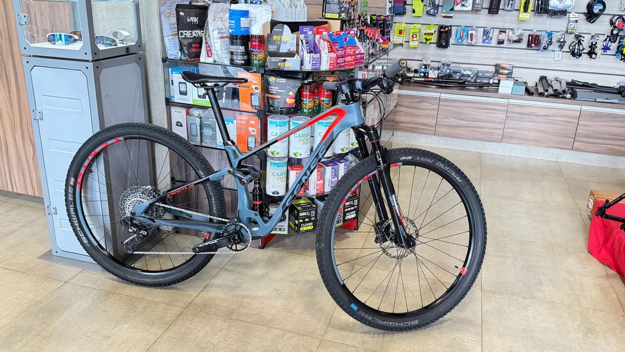 Bicicleta MTB Sense invictus  Full carbono 15,5 