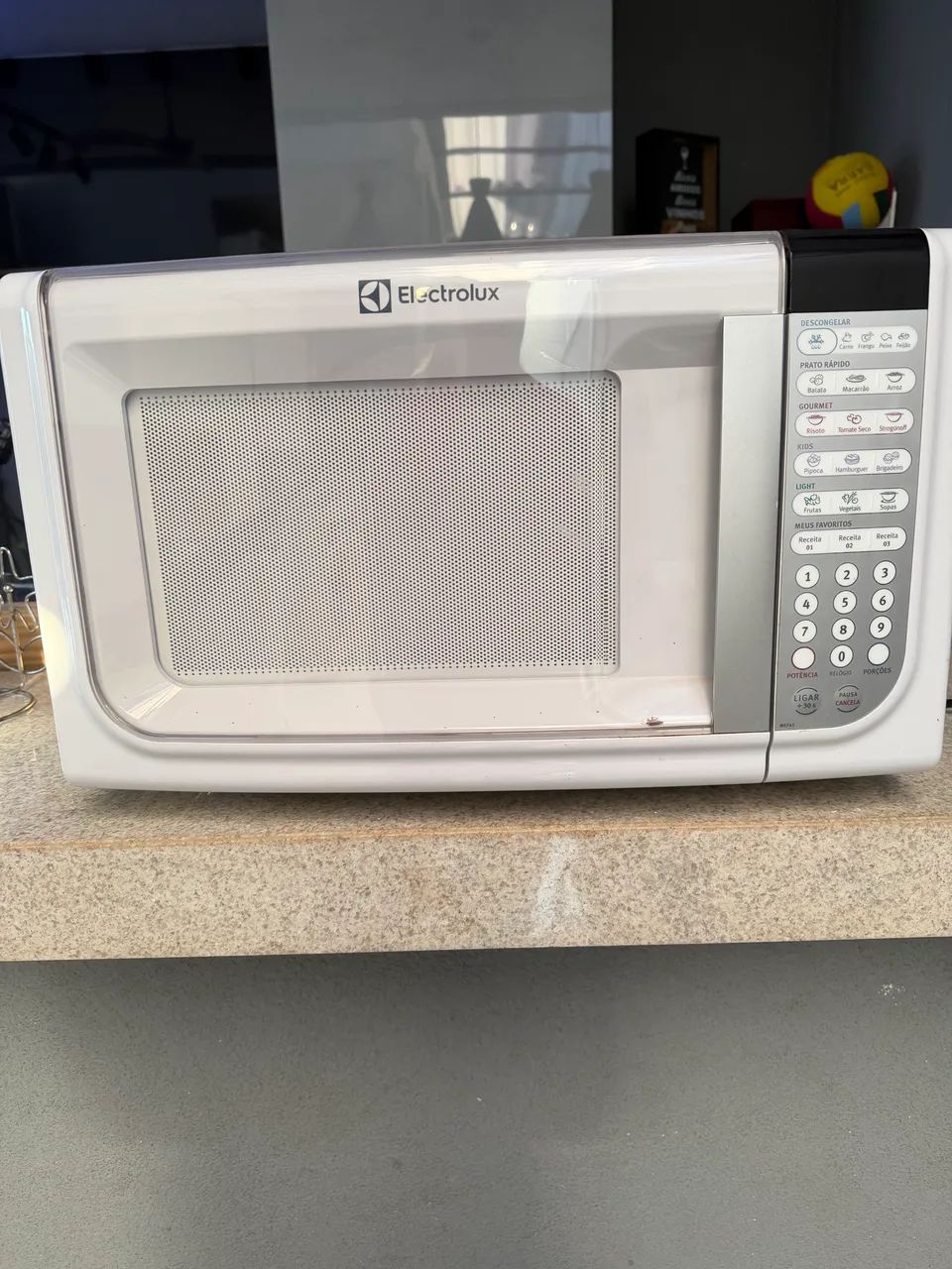 Microondas 31 litros 220v