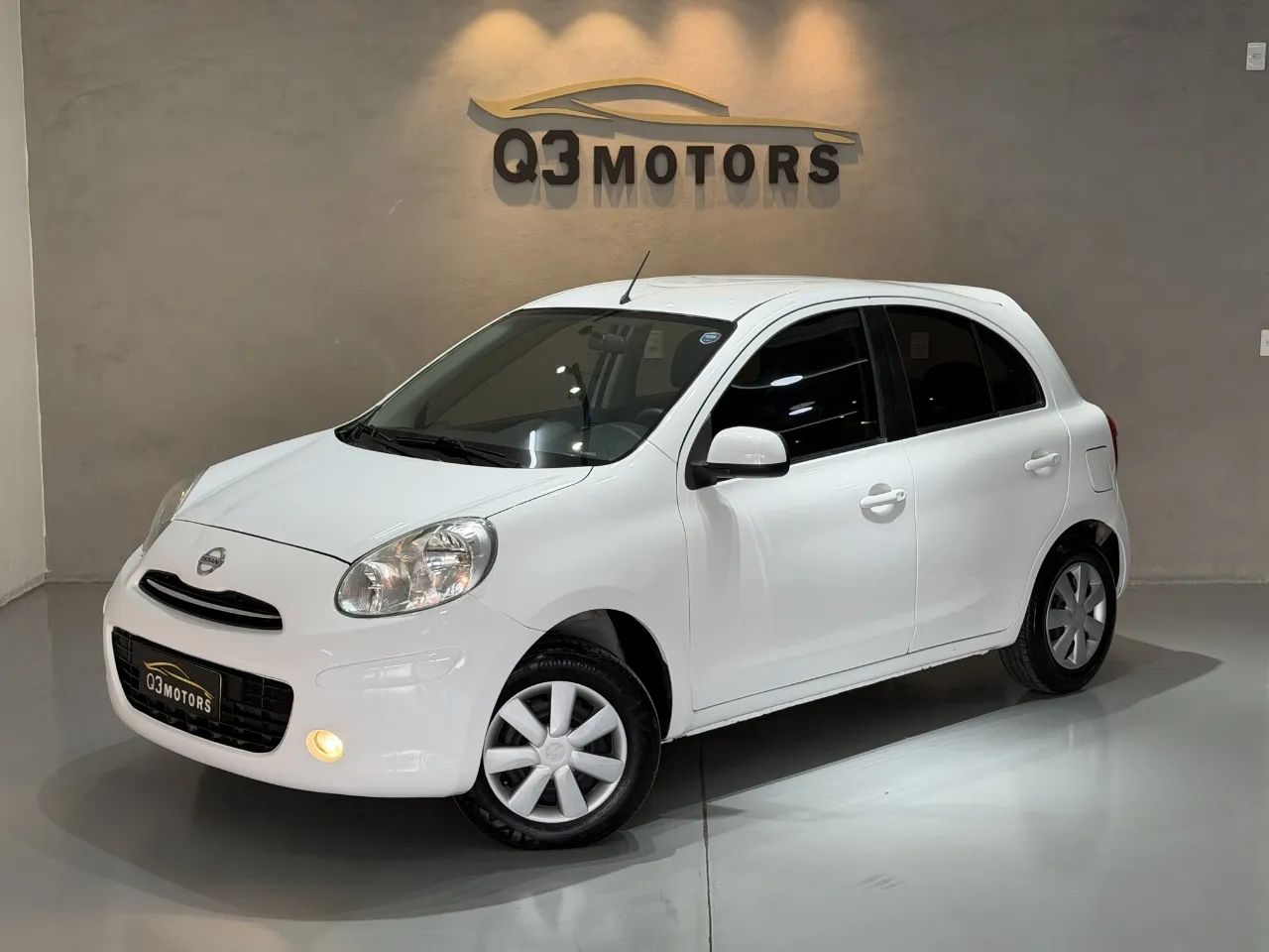 Nissan March 2014