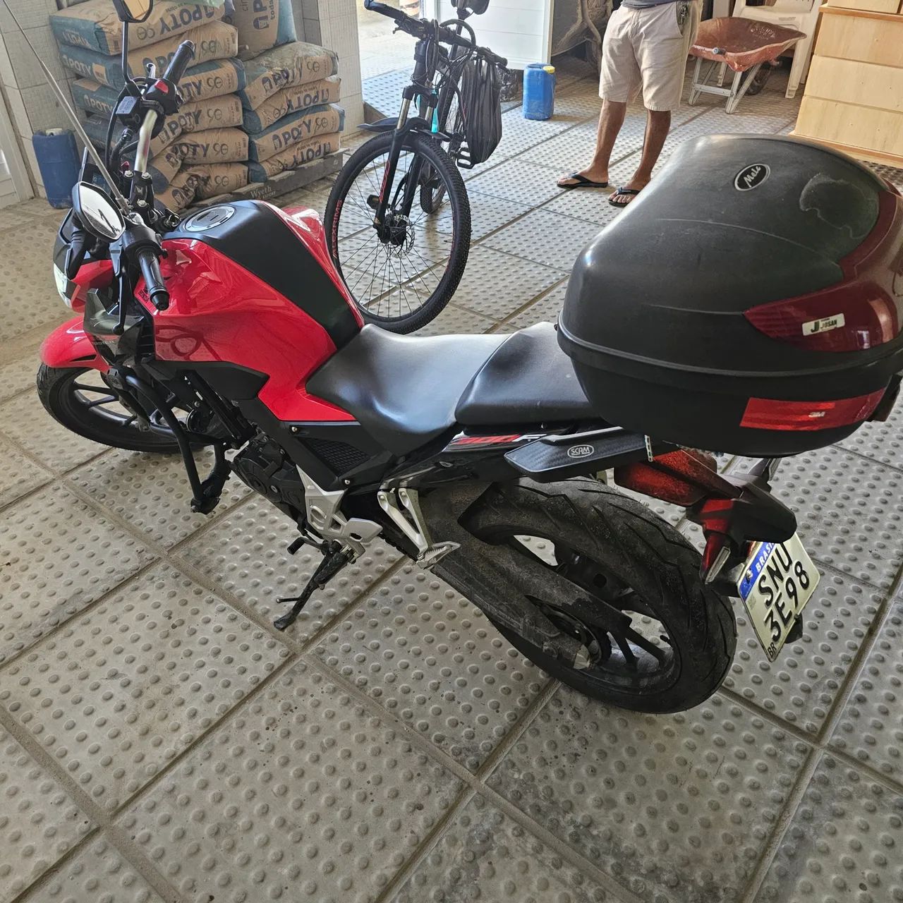 Moto excelente e conservada cb300 - Foto 5