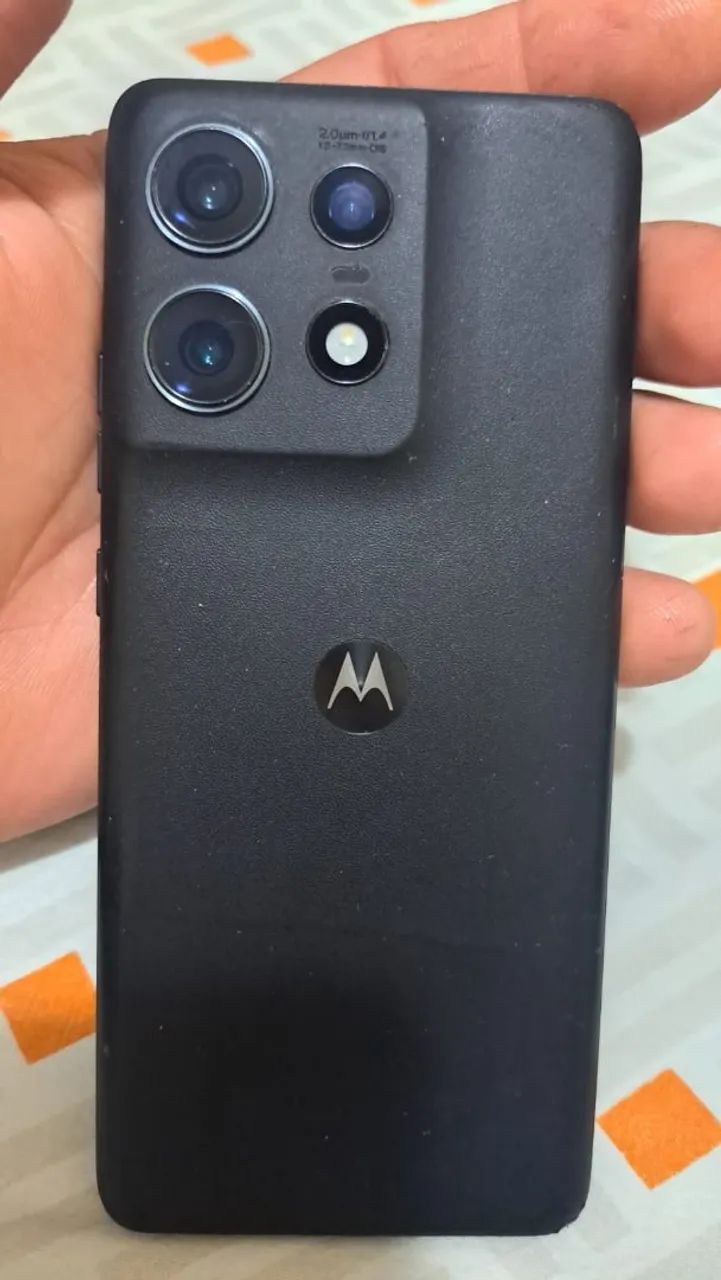 Edge 50 pro  - Foto 2