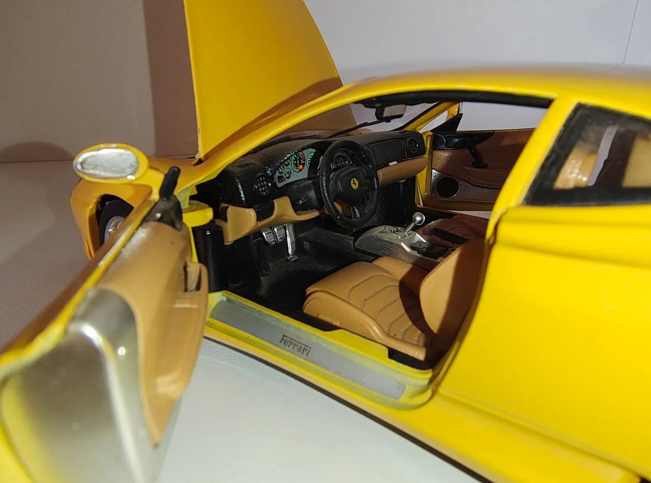 Ferrari 360 Modena Burago 1/18 - Foto 4