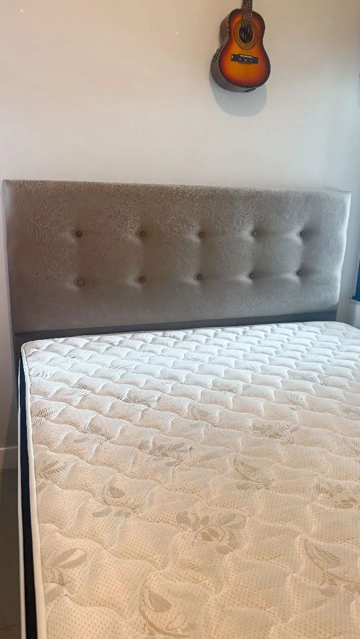 Cama Queen base normal em ótimo estado de conservação  - Foto 5