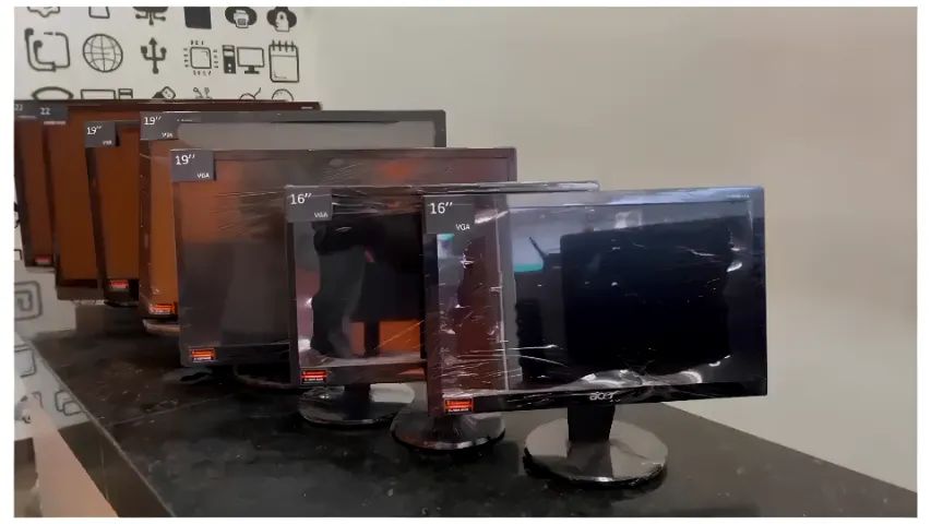 MONITOR 