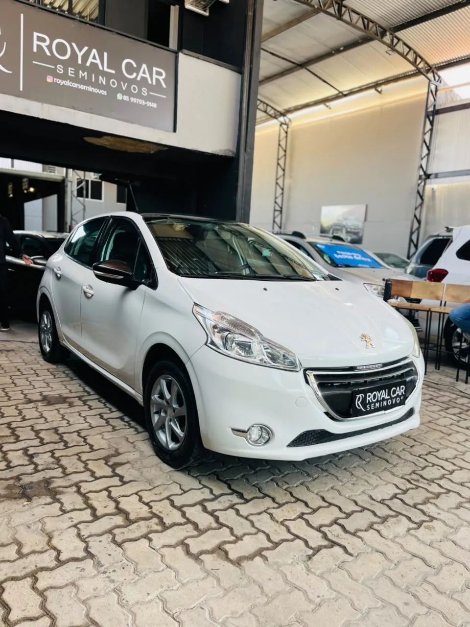 Peugeot 208 Active/active Pack 1.5 Flex 8V 5P 2016 - Foto 4