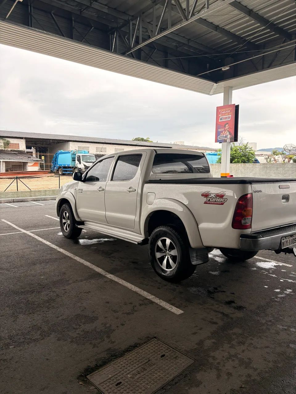 Toyota Hilux CD SRV 4X4 3.0 2010