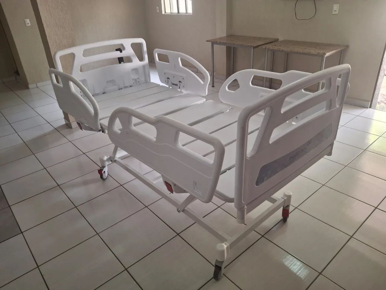 CAMA HOSPITALAR MOTORIZADA  - Foto 5